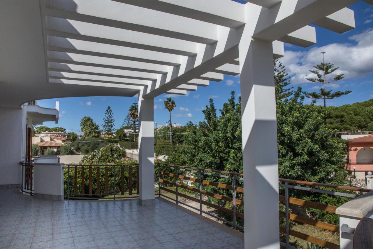 Villa Vega Fontane Bianche Exterior foto
